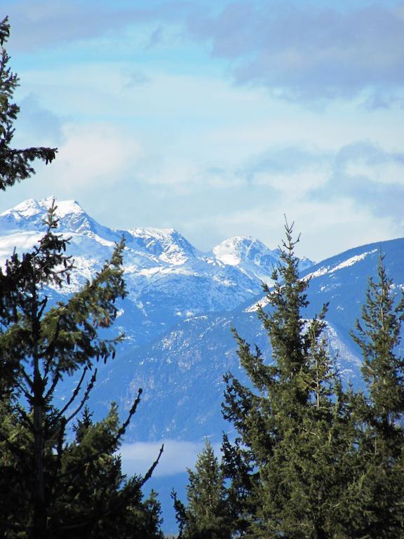 Greenwood Country Inn Pemberton Room photo